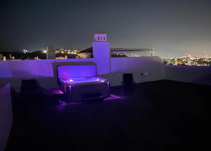 Luxury Seaview Apartamento Estepona